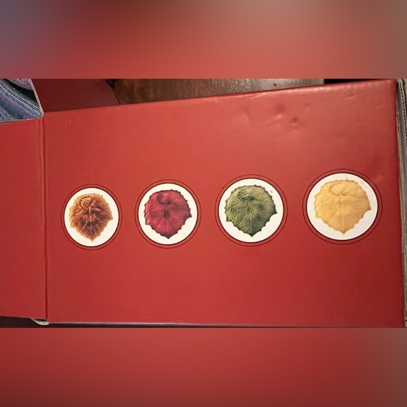 Williams-Sonoma Leaf 4 Appetizer Plates Set Made In Italy Fall Thanksgiving - Picture 2 of 9